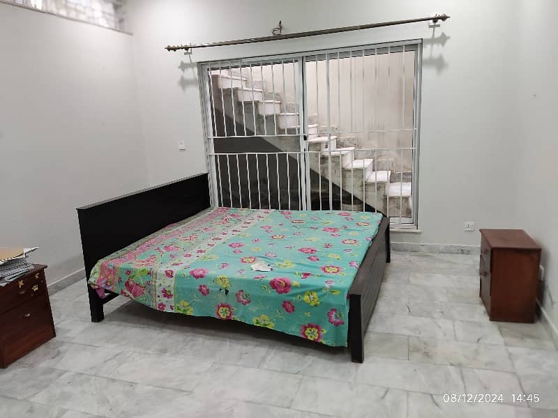 1 Kanal Basement For Rent In D. 12 17