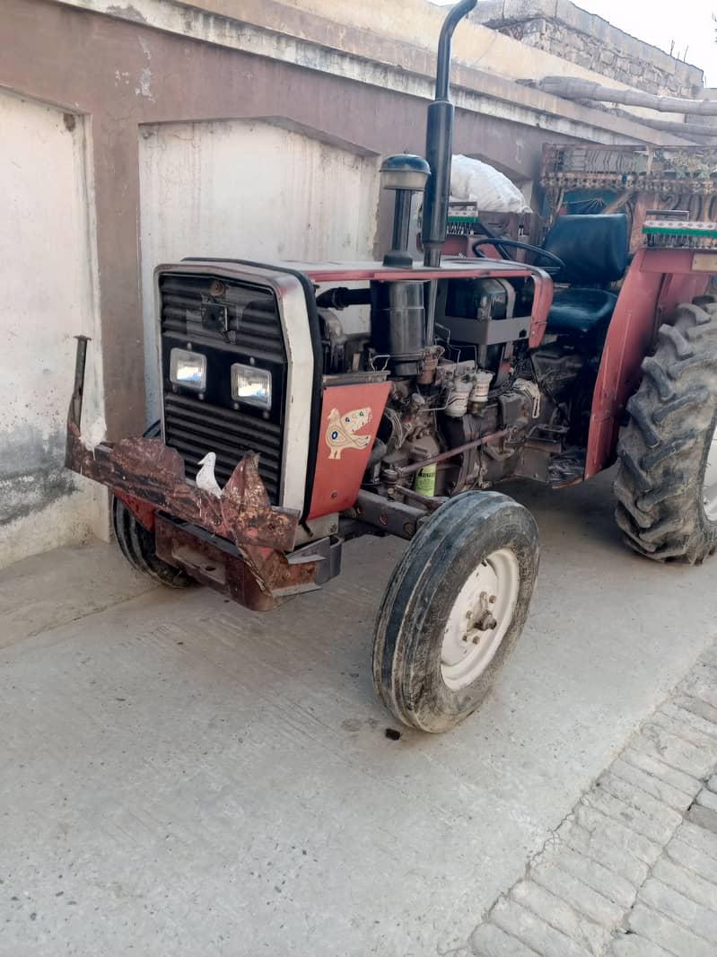 Massey tractor and trali 9