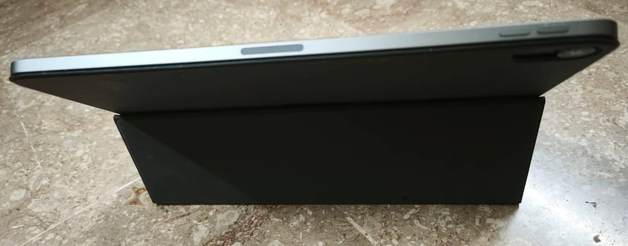 Apple iPad Air 11-inch (M2) | 256GB | Mint | US | 2024 5