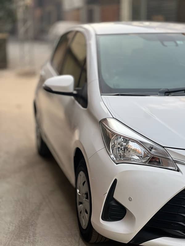 Toyota Vitz 2017/2020 4