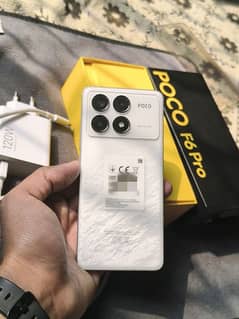 Poco f6 pro better than realme gt6 Xiaomi 14t vivo v40 oppo reno 12