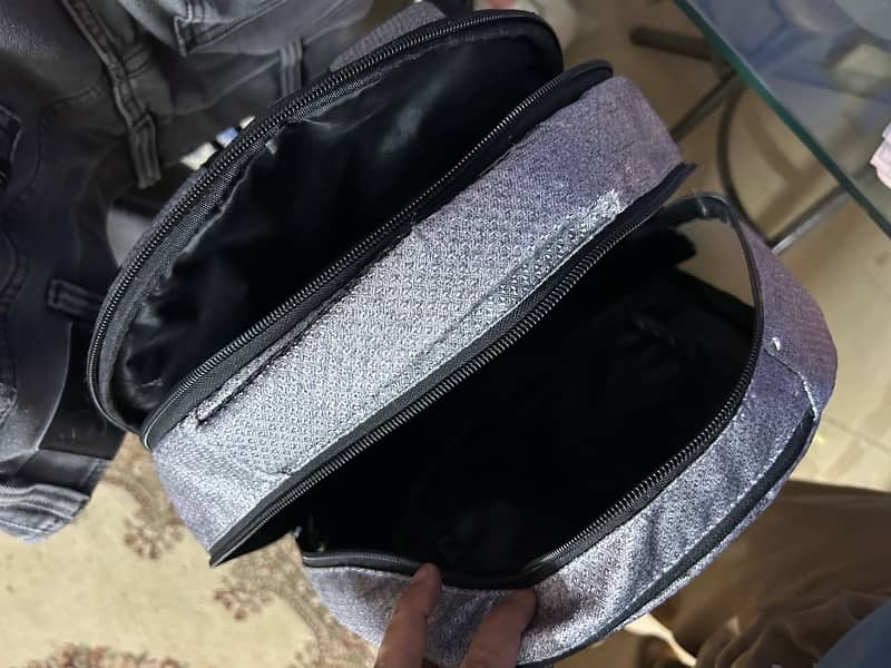 Laptop Hand Bag In excellent condition Bought from Usa 6