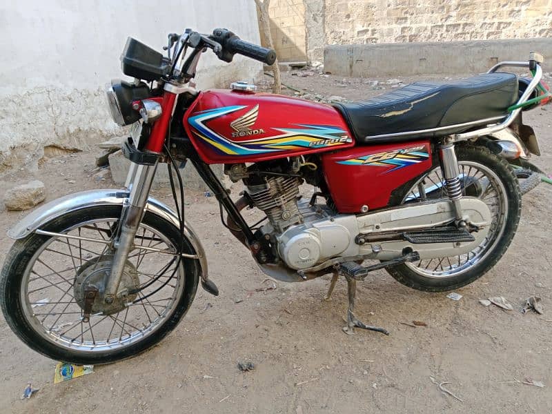 Honda CG-125 Red Colour 2018 model Faisalabad no 4