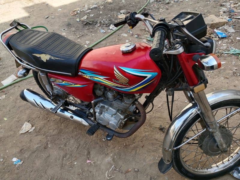 Honda CG-125 Red Colour 2018 model Faisalabad no 5