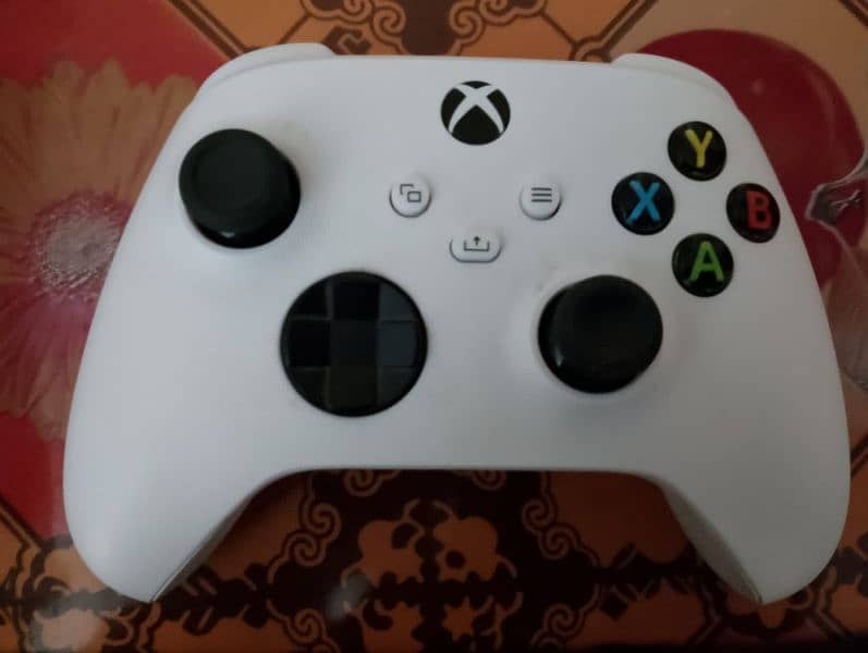 Xbox series s 512GB 10/10 Condition 4