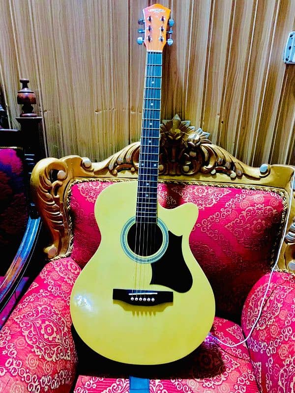 Yamaha guitar 7