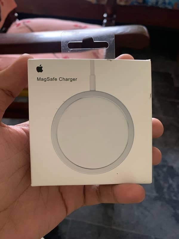 MagSafe Charger 1