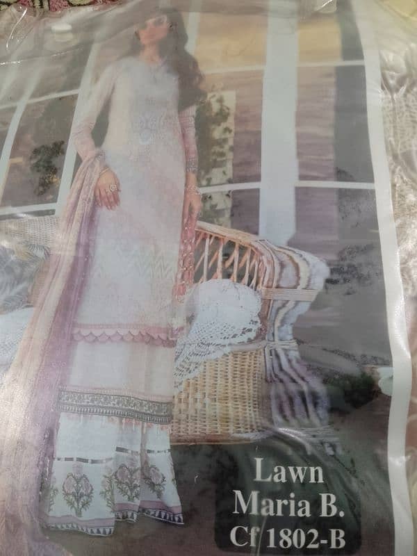 Branded Lawn Collection Sale 8