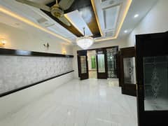 10 MARLA LIKE A NEW FULL HOUSE FOR RENT IN BAHRIA TOWN LHR