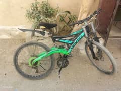 Vento cycle for sale mint condition gear cycle