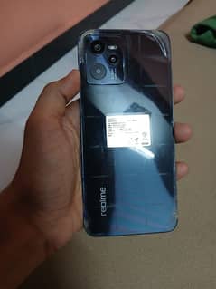 Realme C35