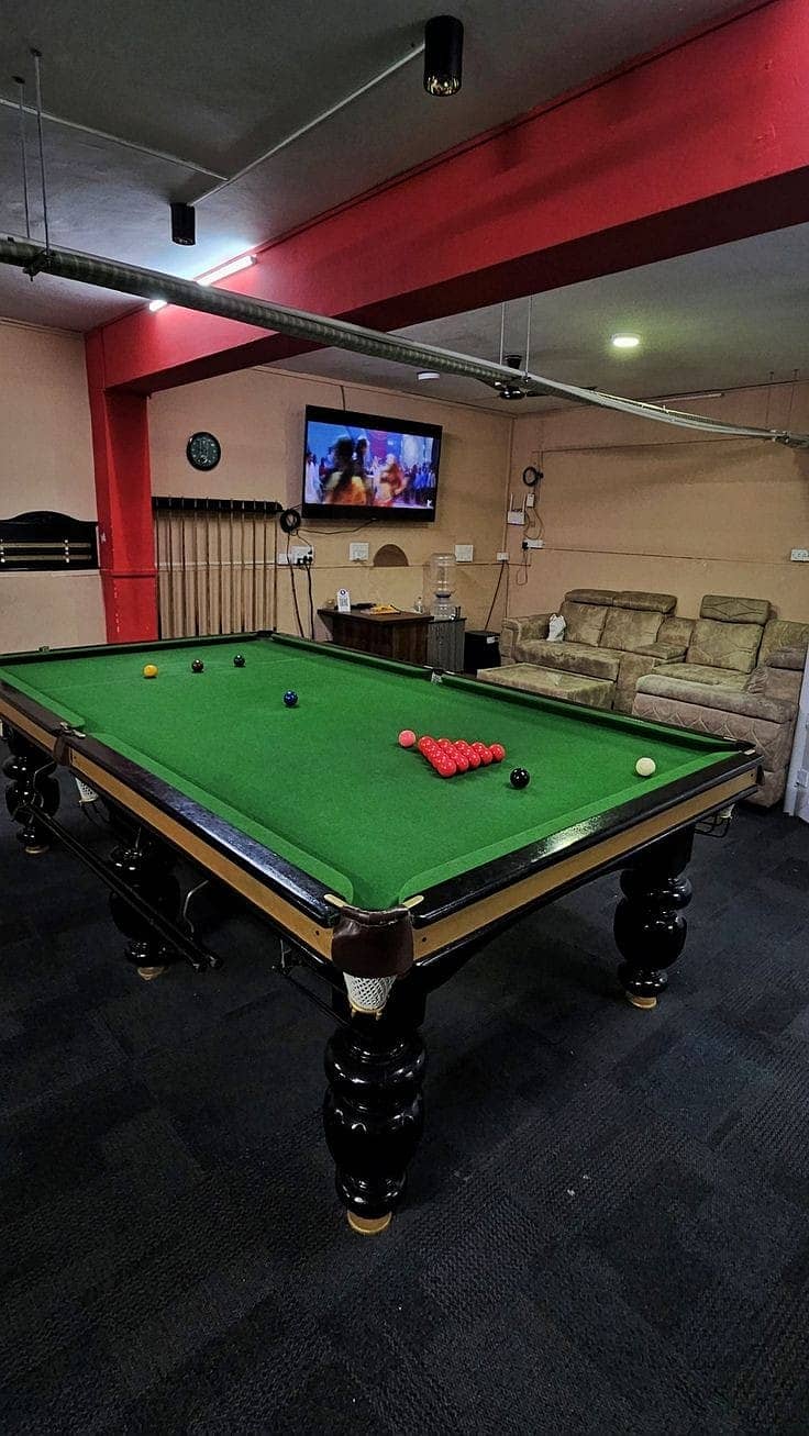 SNOOKER TABLE | POOL TABLE | BILLIARD | DECENT | CUSTUMIZEABLE |SALE 10