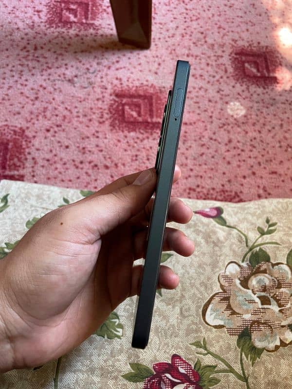 Oppo Reno 11F 5G 4