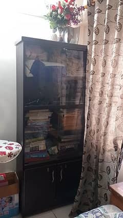 study rack in very good condition