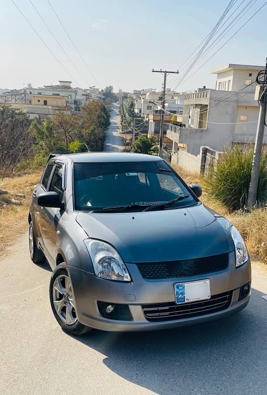 Suzuki Swift 2011 0