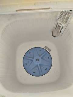 dawlance single tub washer.