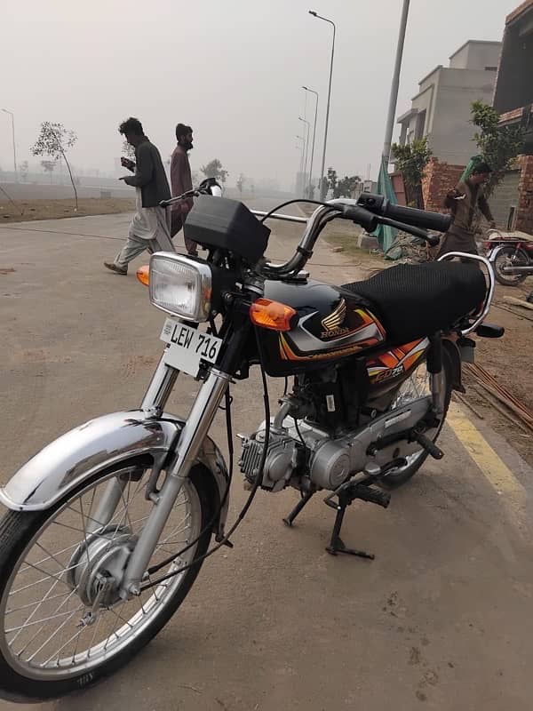 Honda cd 70 2017 model 6