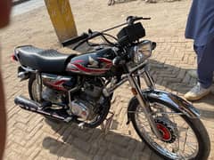 Honda 125  showroom condition