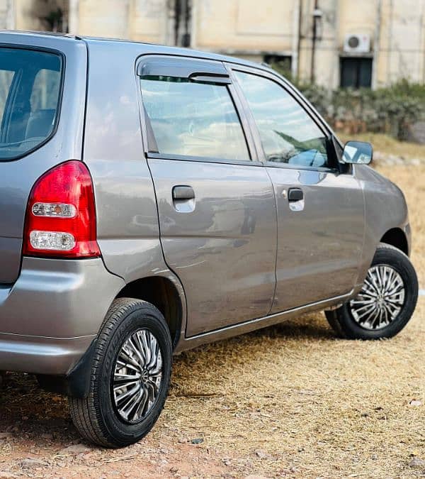 Suzuki Alto 2012 1