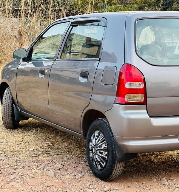 Suzuki Alto 2012 2