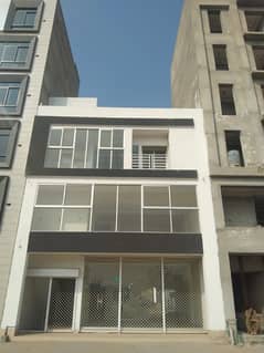 4MARLLA BRAND NEW CAMERCIAL BUILDING AVAILABLE FOR RENT