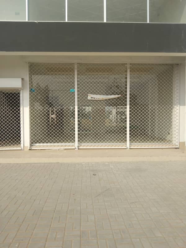 4MARLLA BRAND NEW CAMERCIAL BUILDING AVAILABLE FOR RENT 1