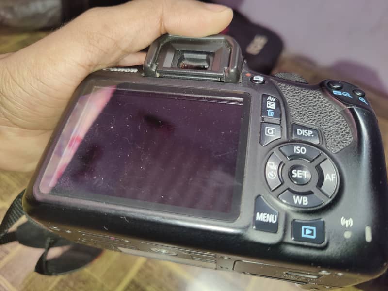 Canon 1300D 10