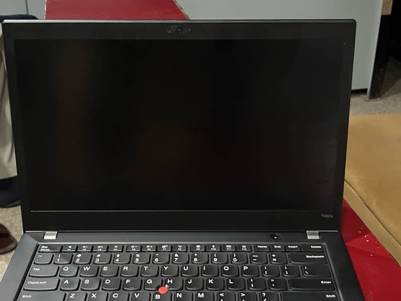 Lenovo T480s i5 8 th 16 gb 256 2