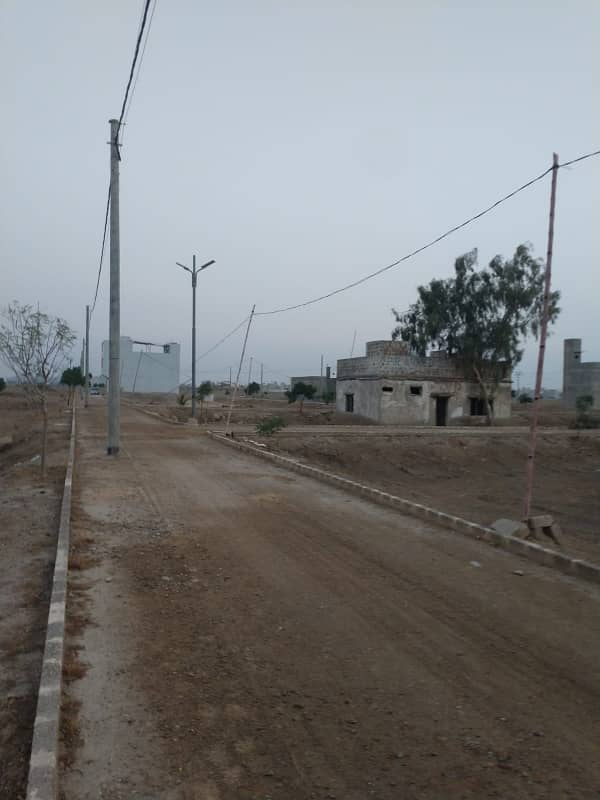 240 sq yard plot in Developed Area in Block 4 PIR AHMED ZAMAN TOWN 4