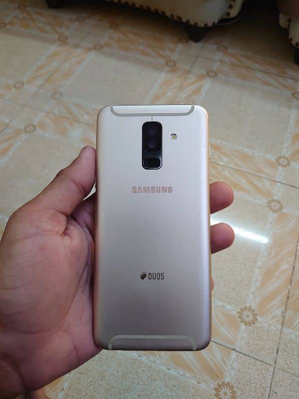 Samsung Galaxy A6 plus 0