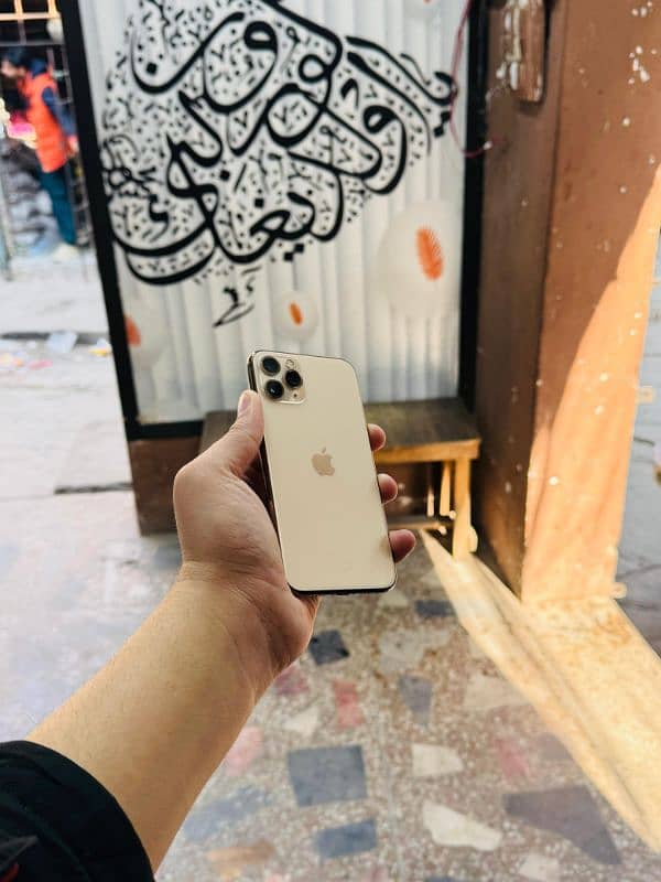 iphone 11 Pro Non PTA Waterpack 1