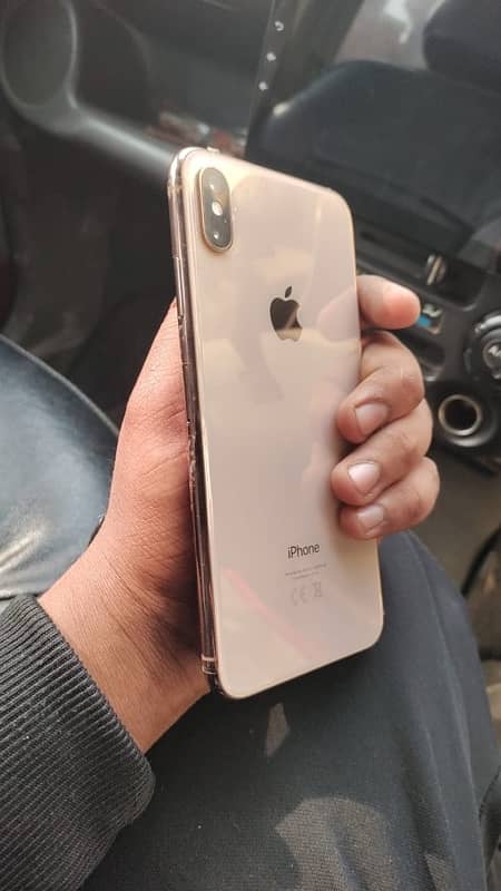 I phone xsmax 64Gb 1