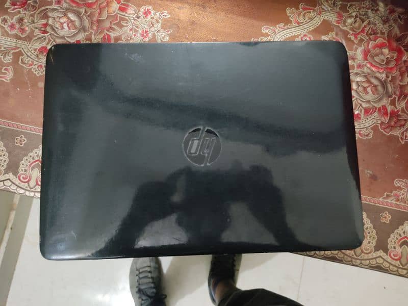 HP i 5 urgent sale 03085024005 2