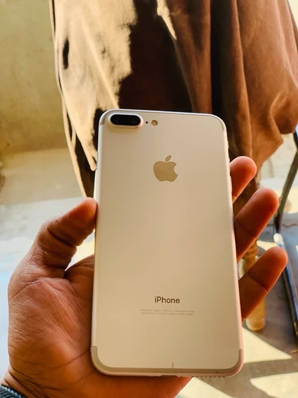 iphone 7+ 128GB PTA APPROVED SAF Condition Read Add 6