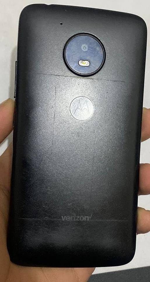 Moto E04 4