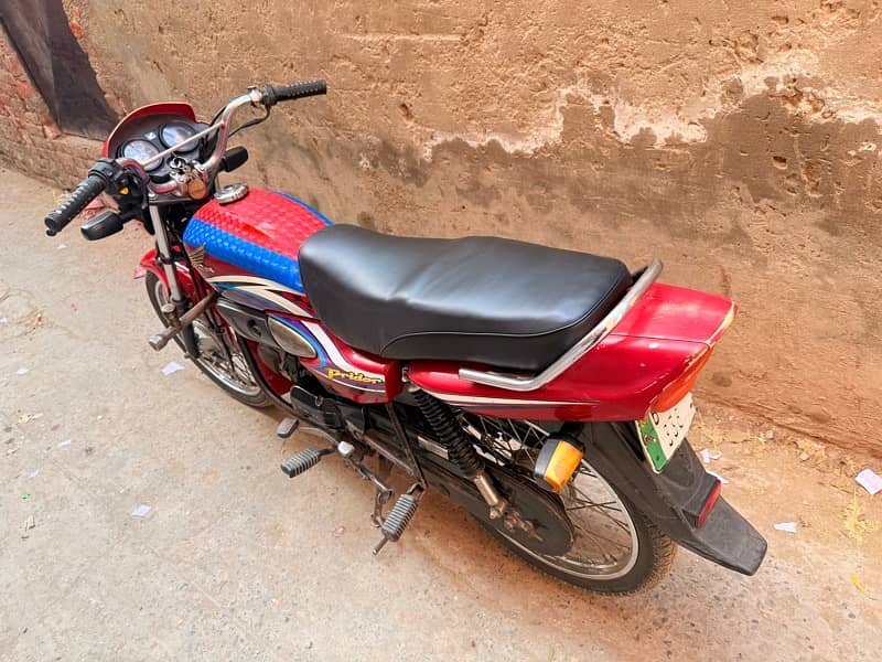 Honda Pridor 100cc Red Color Bike 5