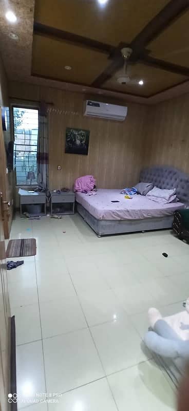 10 Marla Used House For Urgent Sale 11