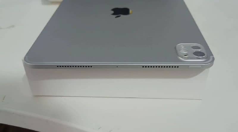 iPad Pro M4 256GB 11 inch # Watsapp 03486223941 3