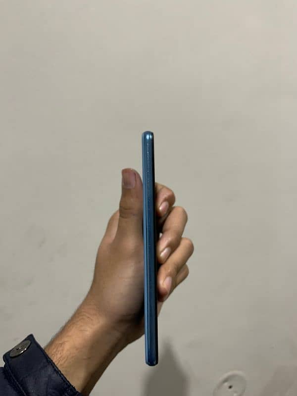 Samsung A52 8/128 Blue color 2