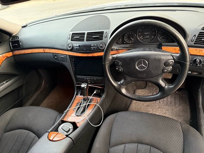 Mercedes E Class 2007 8