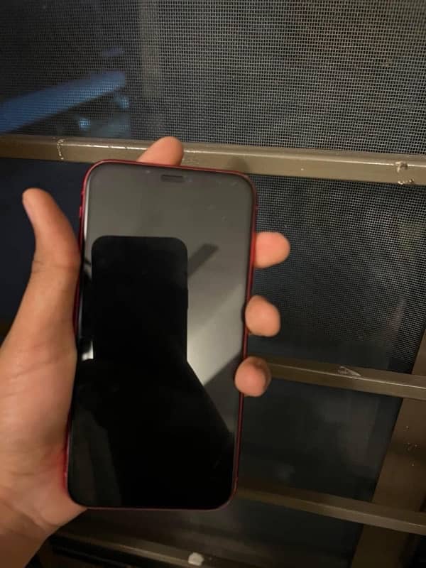 Apple I phone 11 Red Edition 64 gb non pta JV 1