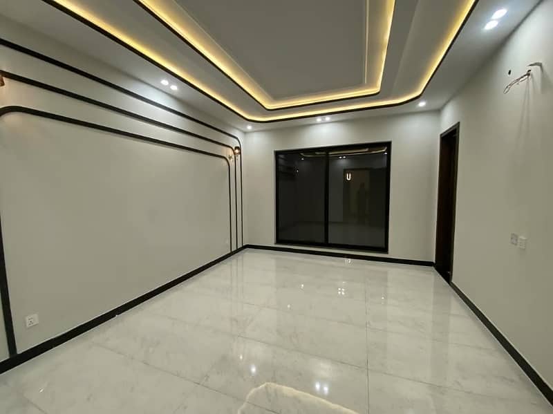 1 KANAL LIKE BRAND NEW LUXURY HOUSE FOR SALE IN BAHRIA TOWN LAHORE 8