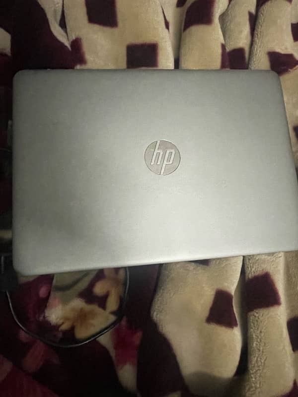 HP elitebook 8 Gb core i5 1000Gb SSD 2