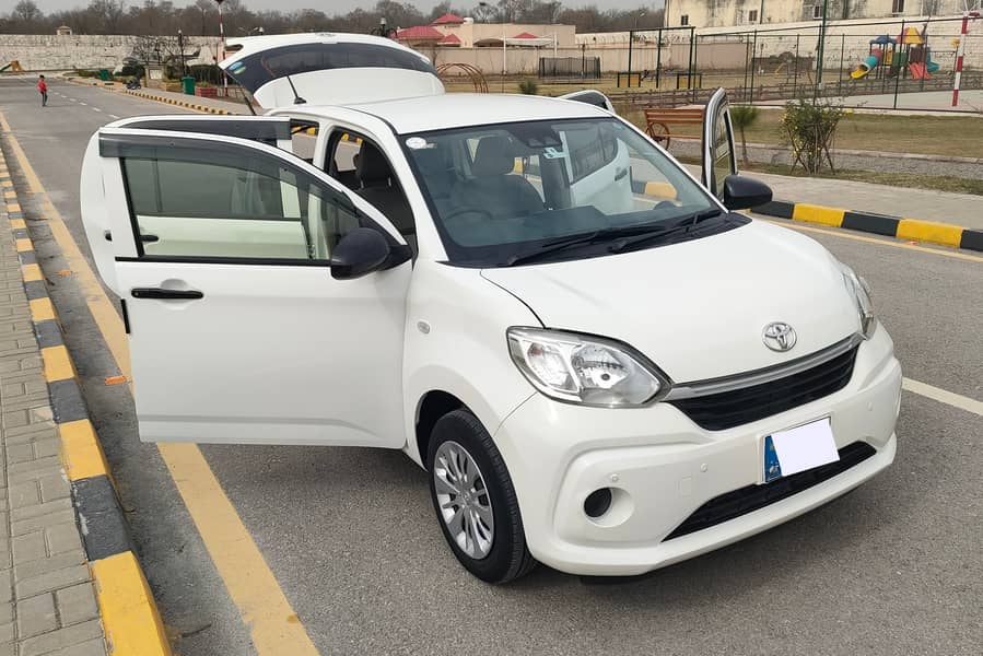 Toyota Passo 2019 XS 6