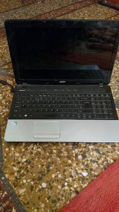 Acer Intel pentium processor B960 4gb ram 128gb SSD 15.6 display