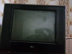 new LG ka tv ha but itna use nahi hua fresh condition ma ha