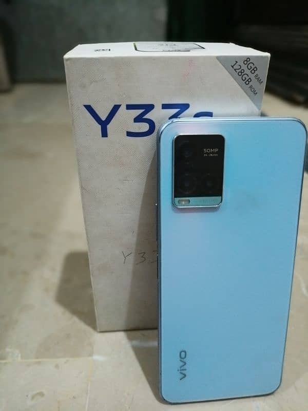 Vivo y33s 8/128 Gb only back change all ok set 0