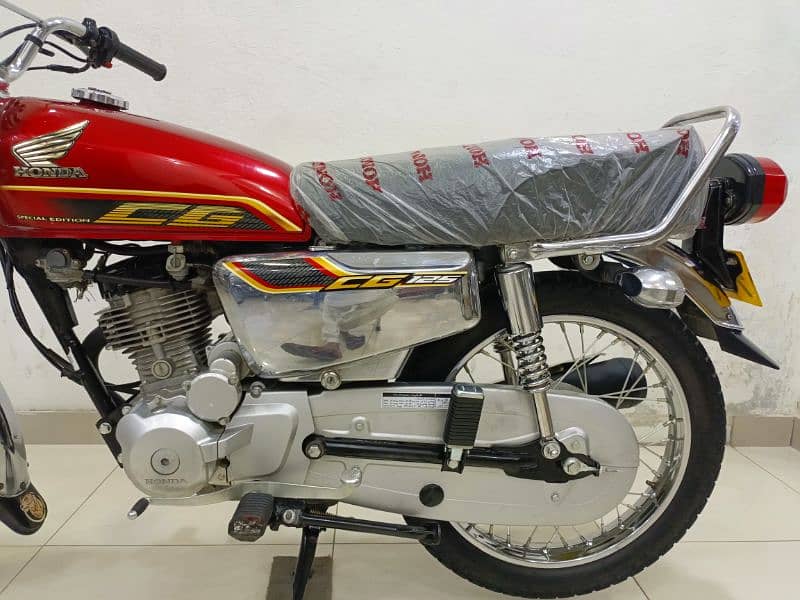 Honda CG 125 2022 Model Special Edition 3