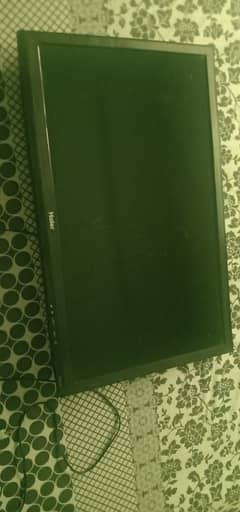 Haier 32 inch LCD