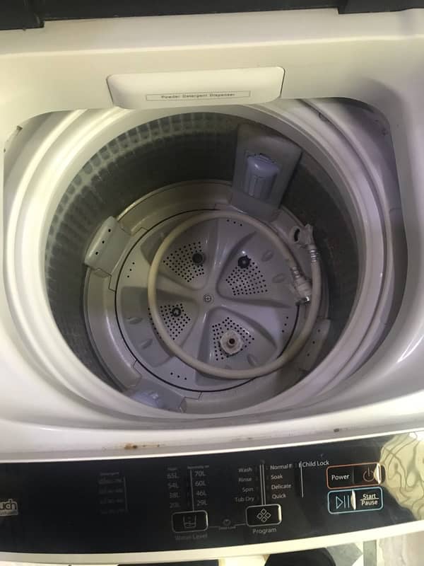 Haier Automatic Washing machine model HWM80-1708y 8.5 kg 2